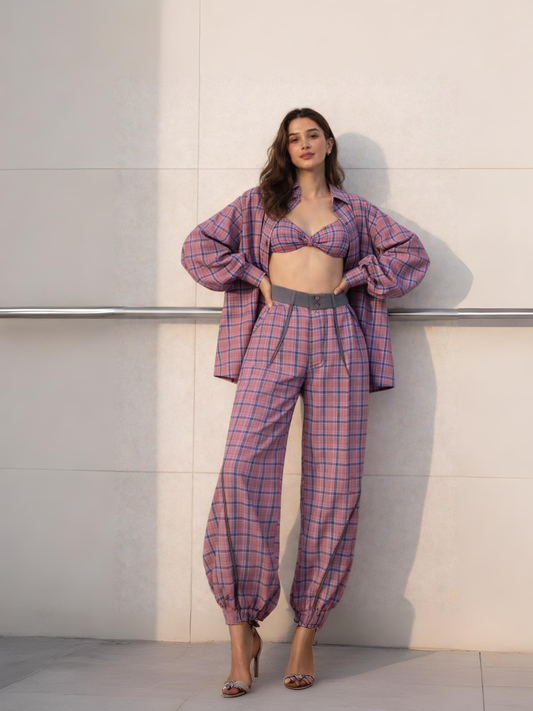 Mia - Relaxed Fit Shirt & Pants with Twisted Crop top